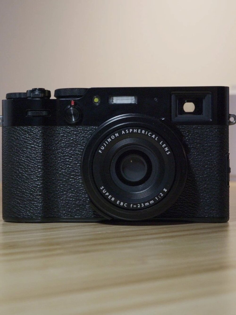Fujifilm X100V Black 26.1MP Digital Camera MINT SC8200 - NO BOX - WITH EXTRAS